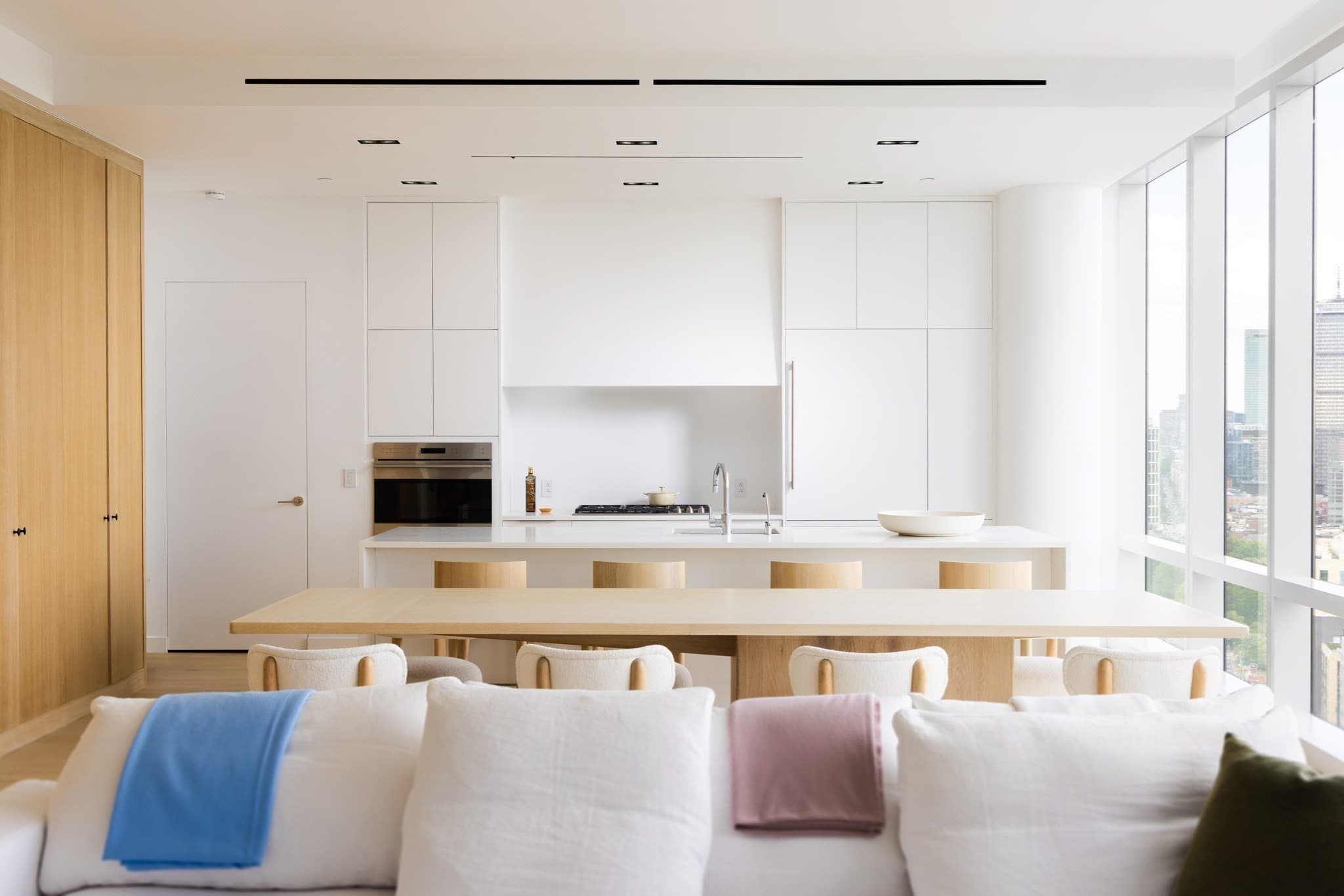 Condominium at 188 Brookline Ave # 29B, Boston MA 02215, photo 2 of 18