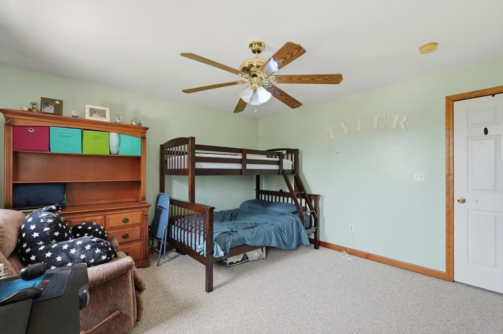 Single Family Residence at 1527 Main Street, Acushnet MA 02743, Acushnet, photo 26 of 32