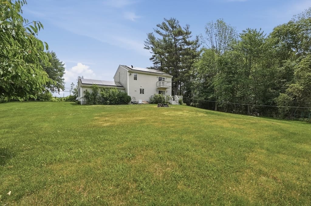Single Family Residence at 1527 Main Street, Acushnet MA 02743, Acushnet, photo 5 of 32