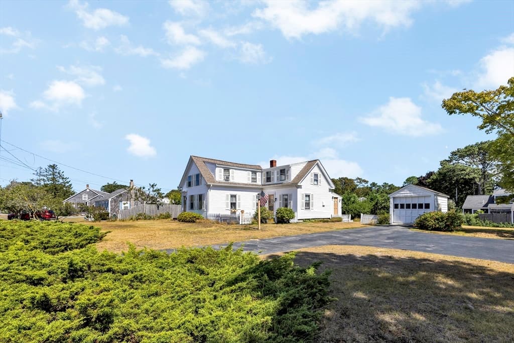 178 School St, Dennis MA 02670 photo 4