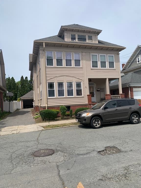 21-23 Gould Street, New Bedford MA 02740 photo 3