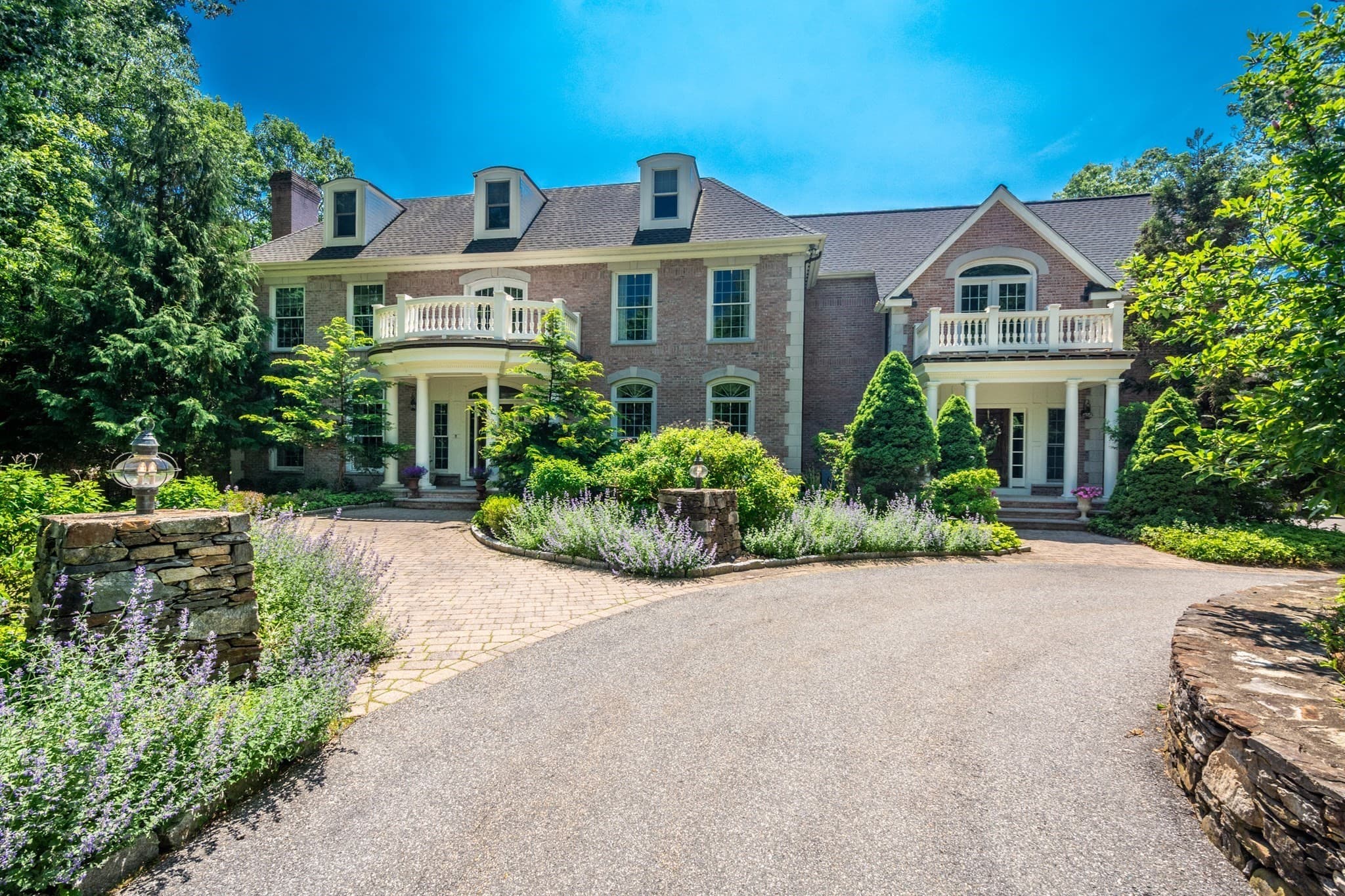 4 Wren Circle, North Reading MA 01864