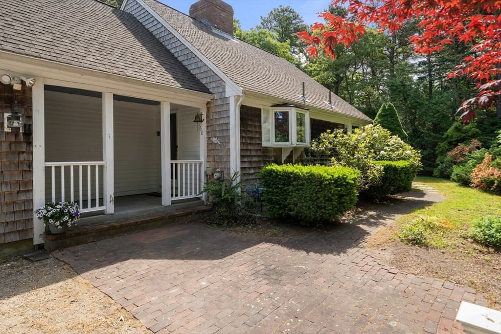Single Family Residence at 68 Chippingstone Road, Chatham MA 02633, Chatham, photo 5 of 36