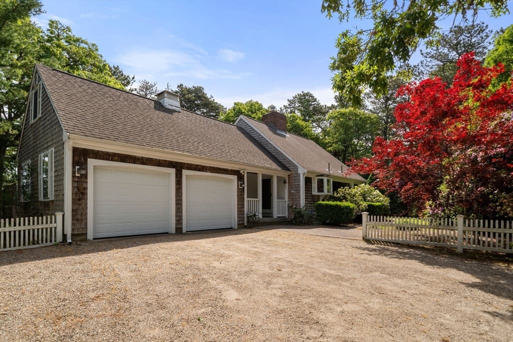 Single Family Residence at 68 Chippingstone Road, Chatham MA 02633, Chatham, photo 4 of 36