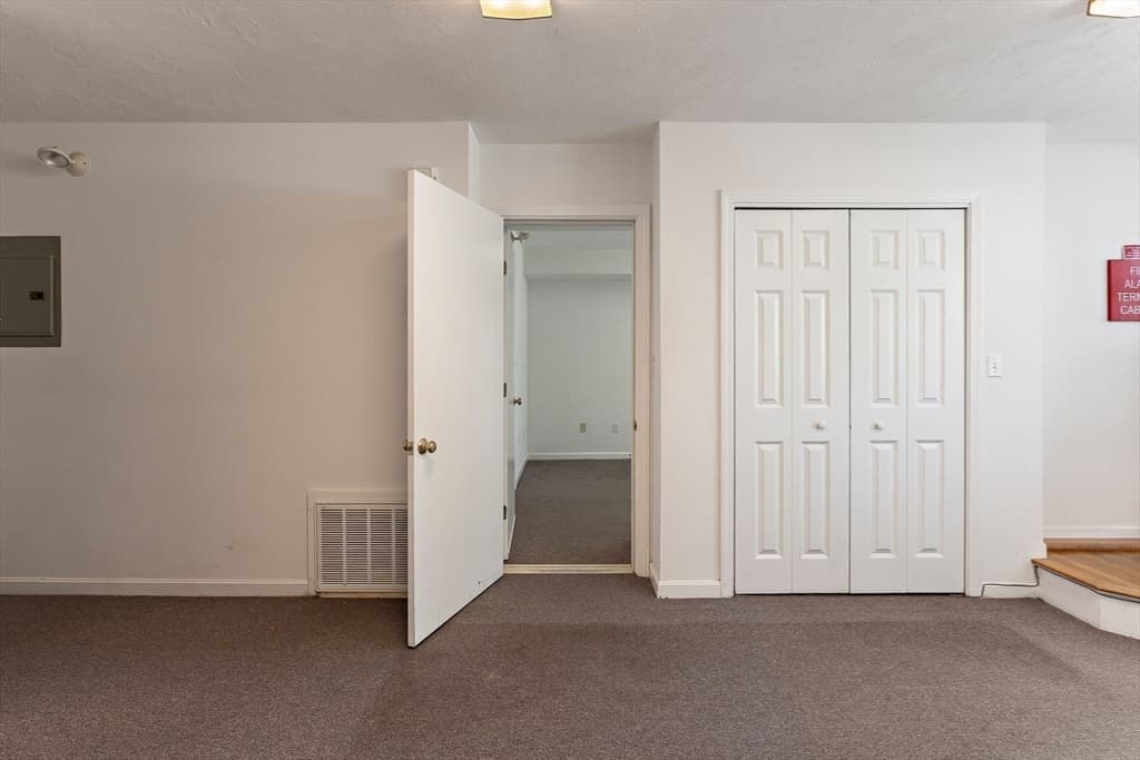 983-989 Chestnut St, Newton MA 02464 photo 13