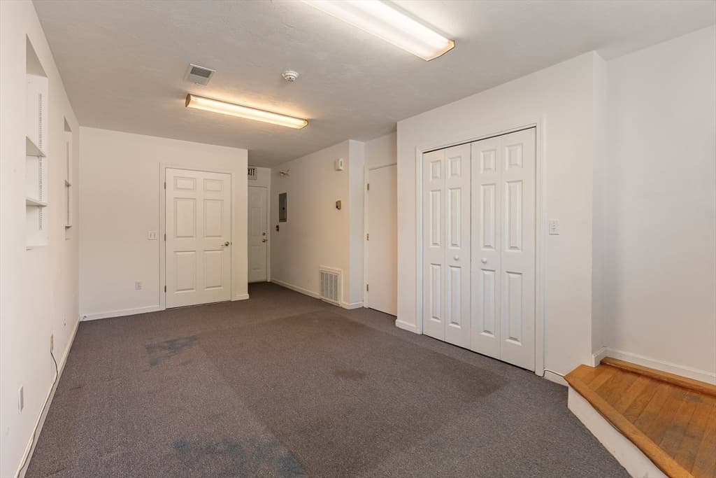 983-989 Chestnut St, Newton MA 02464 photo 14