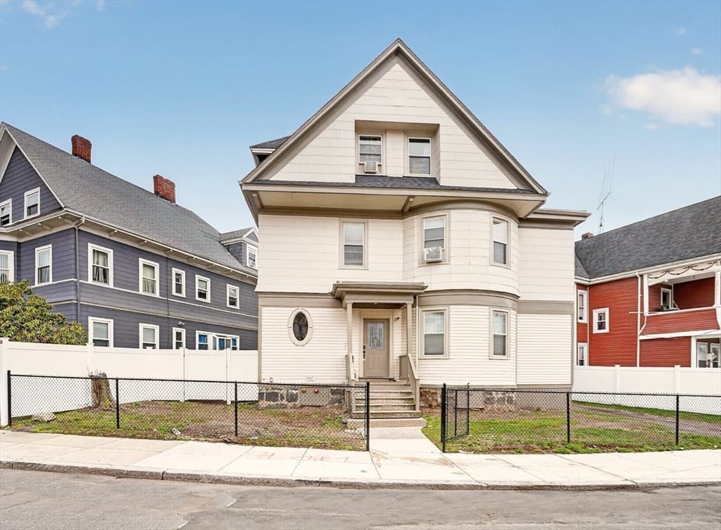 3 Family at 37 Stonehurst St., Boston MA 02122, photo 2 of 37