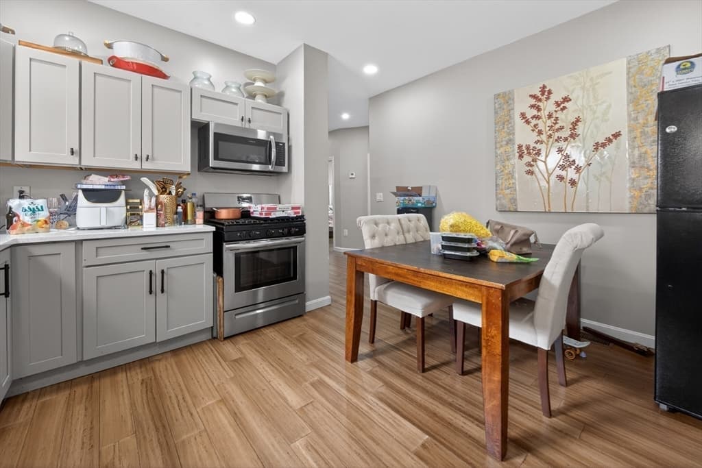 3 Family at 37 Stonehurst St., Boston MA 02122, photo 22 of 37