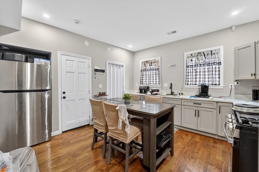 3 Family at 37 Stonehurst St., Boston MA 02122, photo 20 of 37