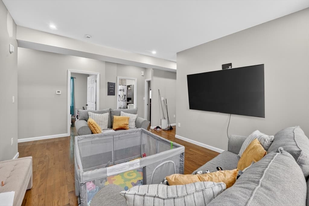 3 Family at 37 Stonehurst St., Boston MA 02122, photo 15 of 37