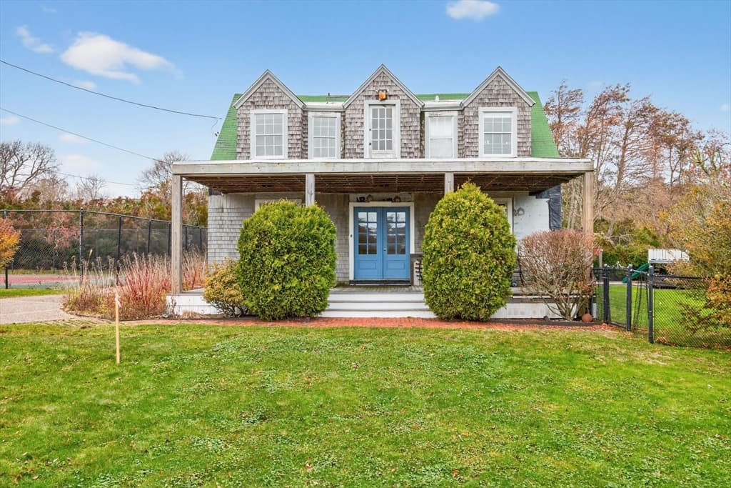 Single Family Residence at 15 Hedge Lane, Falmouth MA 02540, Falmouth, photo 32 of 42