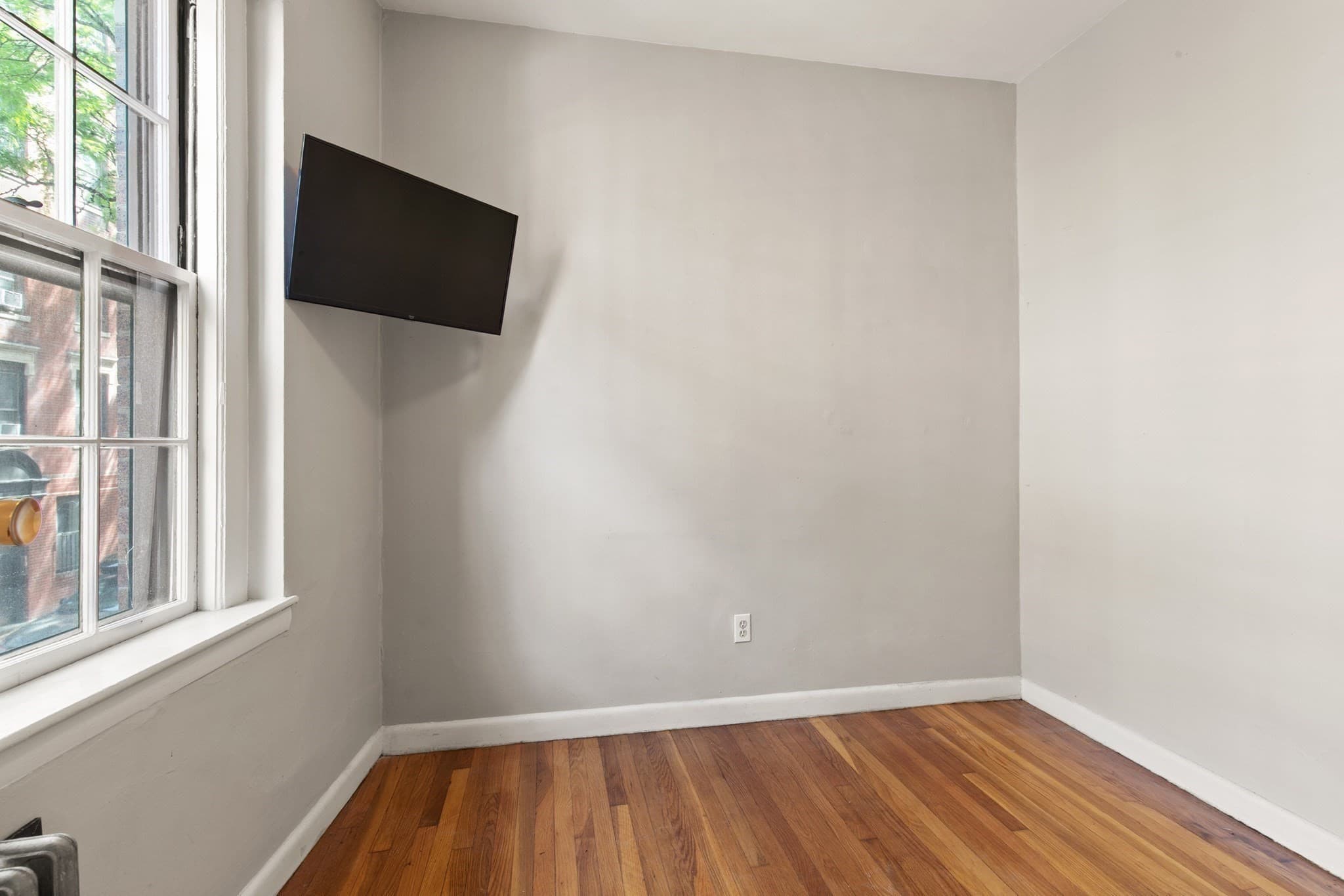 Condominium at 78 Phillips St # 3, Boston MA 02114, photo 16 of 23