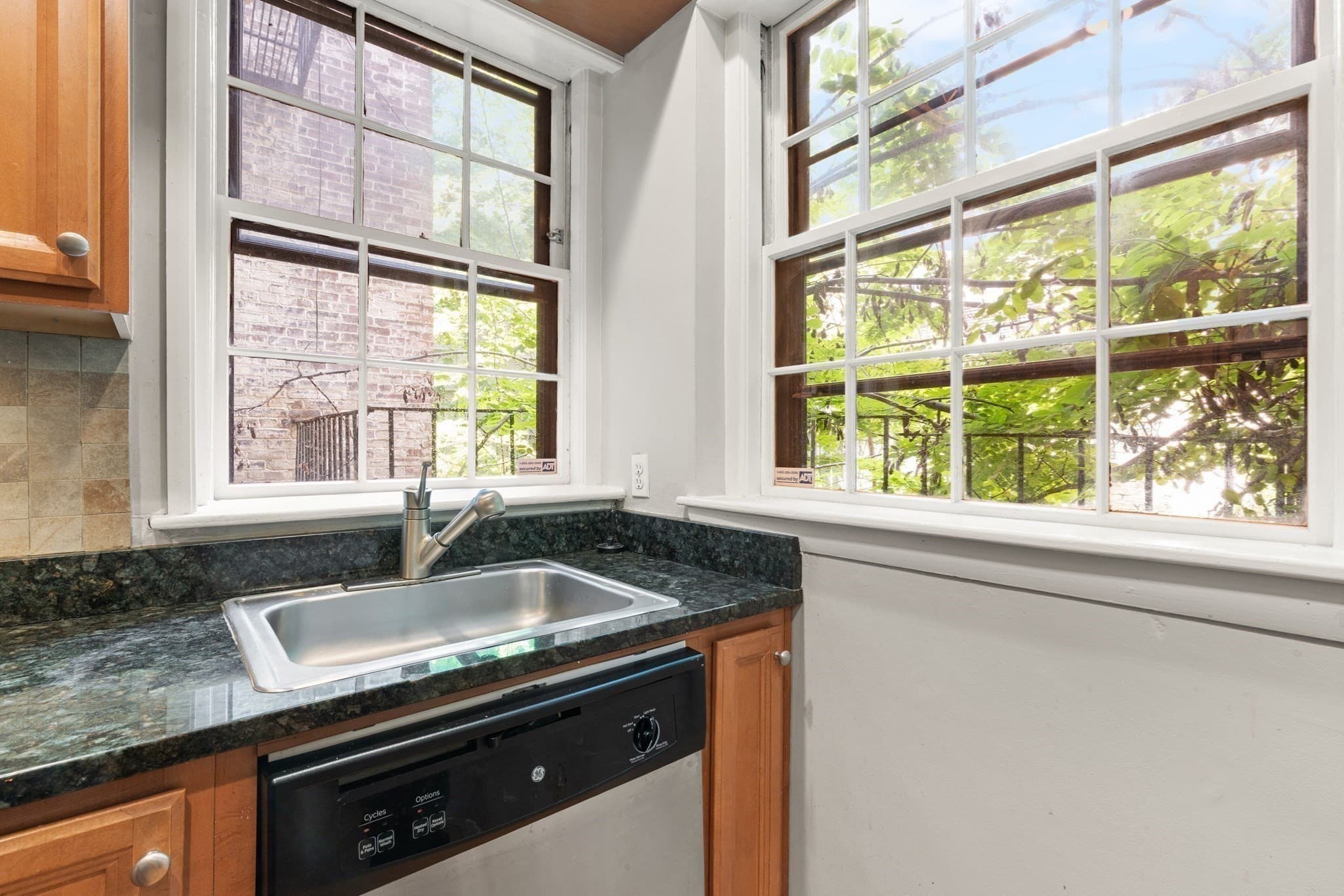 Condominium at 78 Phillips St # 3, Boston MA 02114, photo 12 of 23