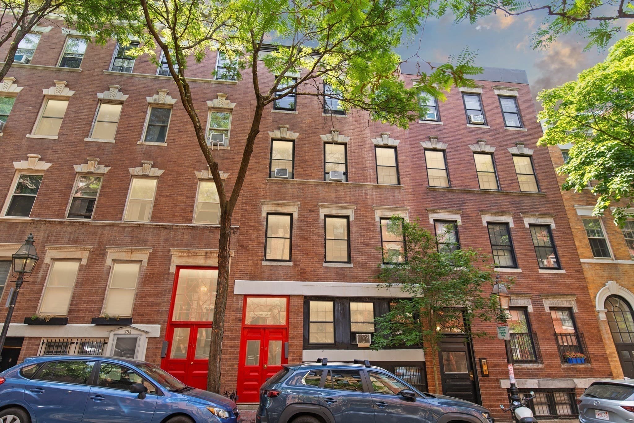 Condominium at 78 Phillips St # 3, Boston MA 02114, photo 3 of 23