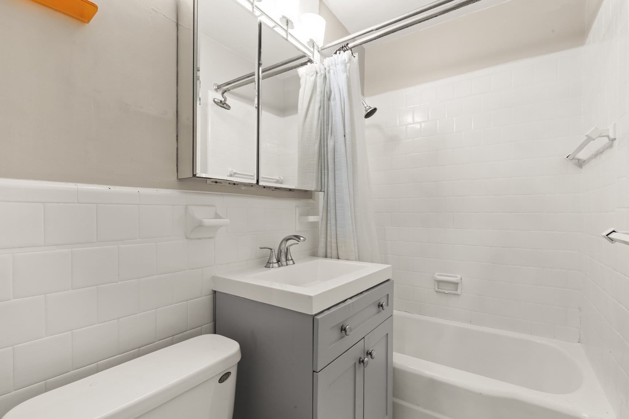 Condominium at 78 Phillips St # 3, Boston MA 02114, photo 19 of 23