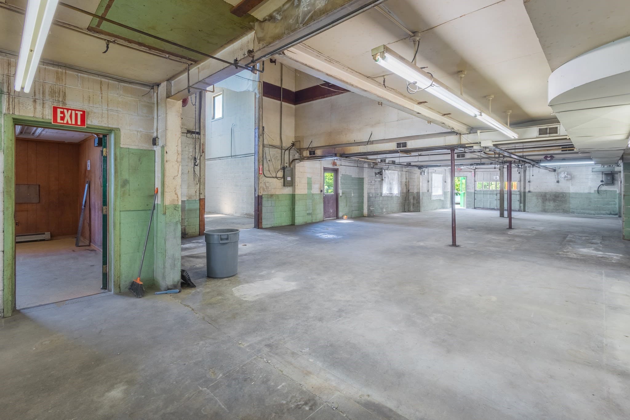 Commercial Sale at 148 Marlboro Rd, Southborough MA 01772, photo 4 of 6
