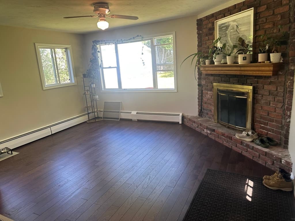Single Family Residence at 11 Alpha Rd, Holden MA 01520, Holden, photo 15 of 26