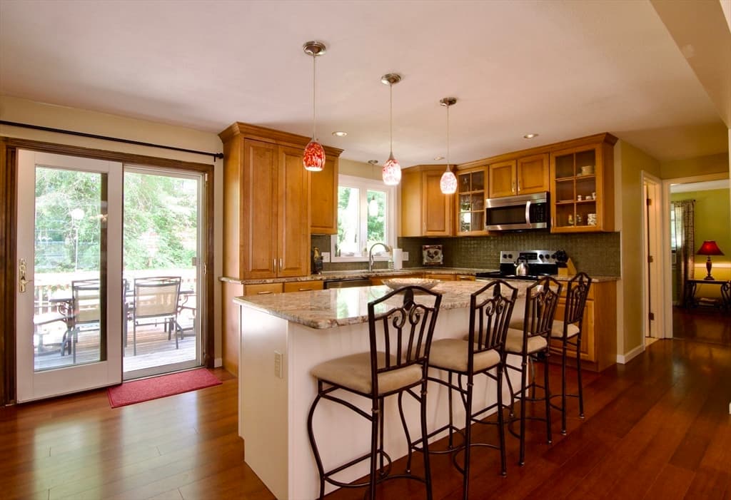326 Flynt St, Palmer MA 01069 photo 17
