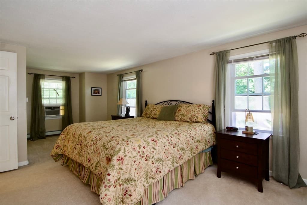 326 Flynt St, Palmer MA 01069 photo 26