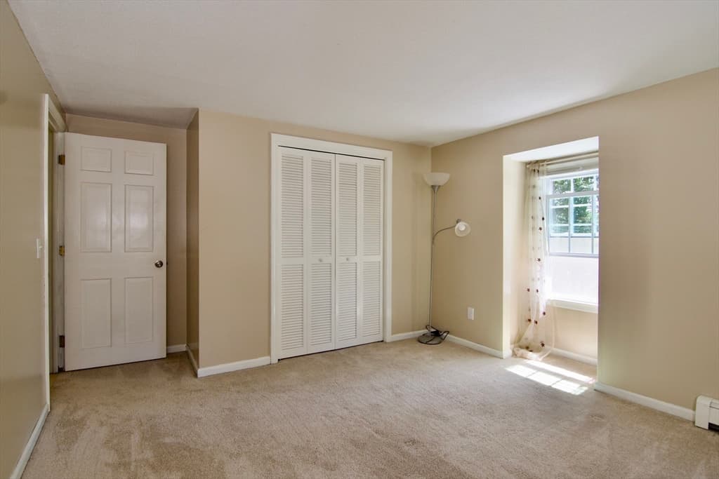 326 Flynt St, Palmer MA 01069 photo 32