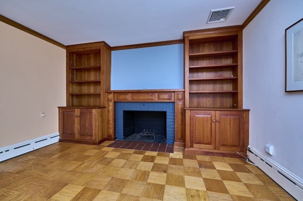 119 Rawson Rd, Brookline MA 02445 photo 4