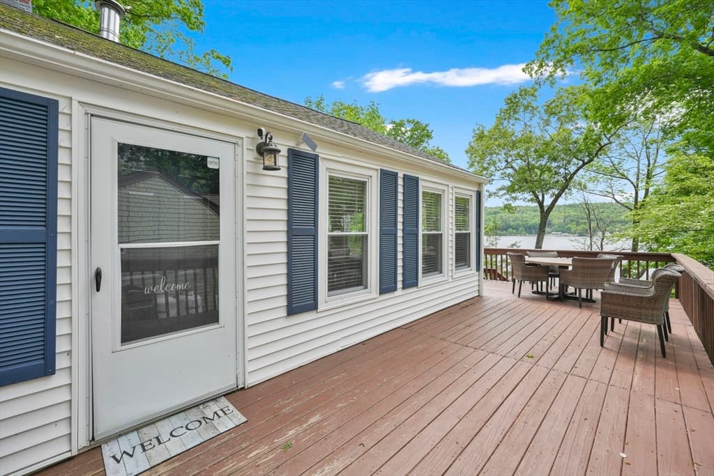 12 Forest Ct, Holland MA 01521 photo 2