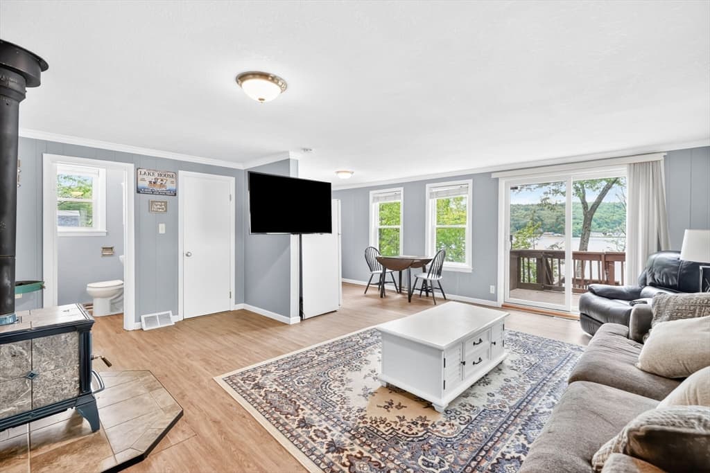 12 Forest Ct, Holland MA 01521 photo 11