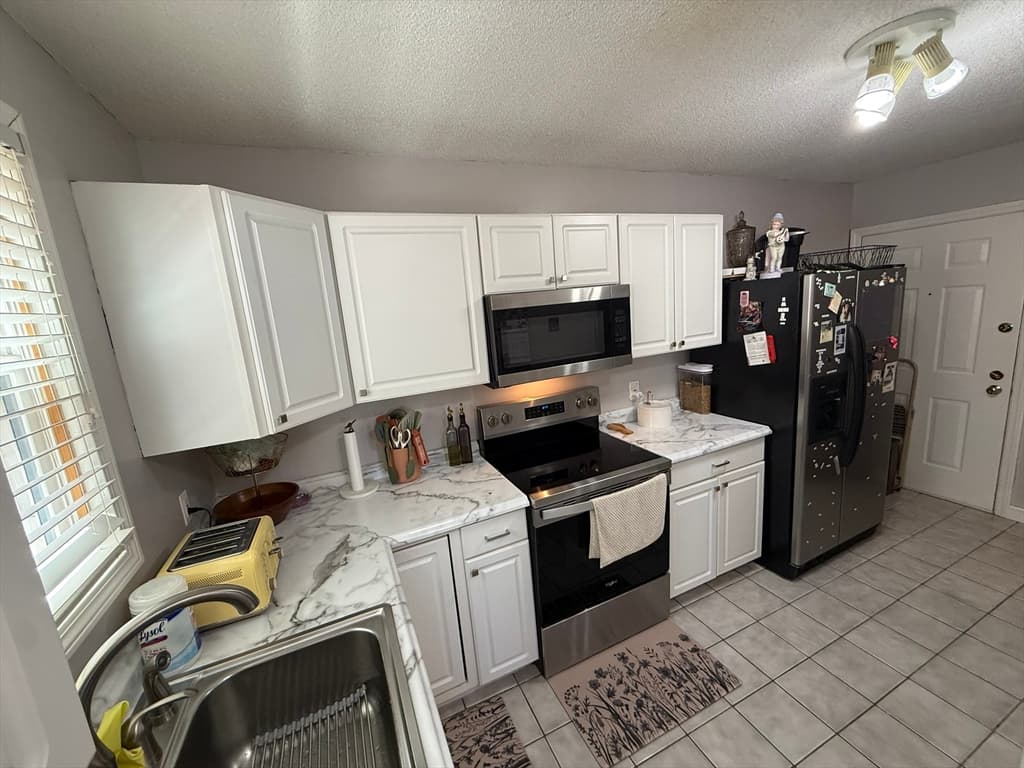 Condominium at 131 Laurel St # C, Malden MA 02148, photo 13 of 26