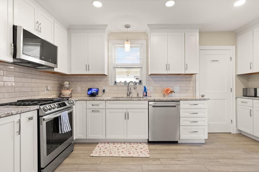 Single Family Residence at 31 Freeman Ave, Everett MA 02149, Everett, photo 13 of 40