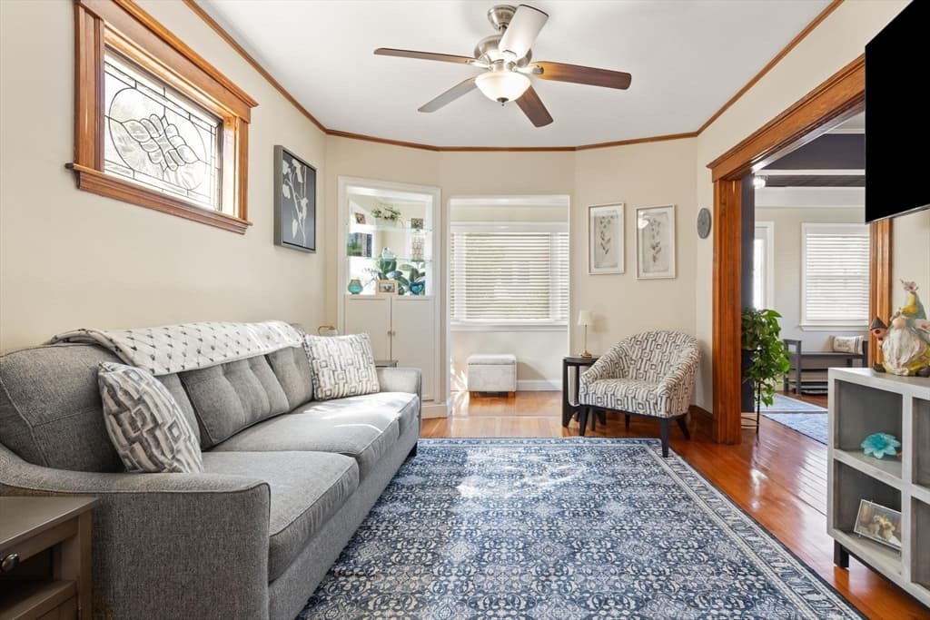 Single Family Residence at 31 Freeman Ave, Everett MA 02149, Everett, photo 11 of 40