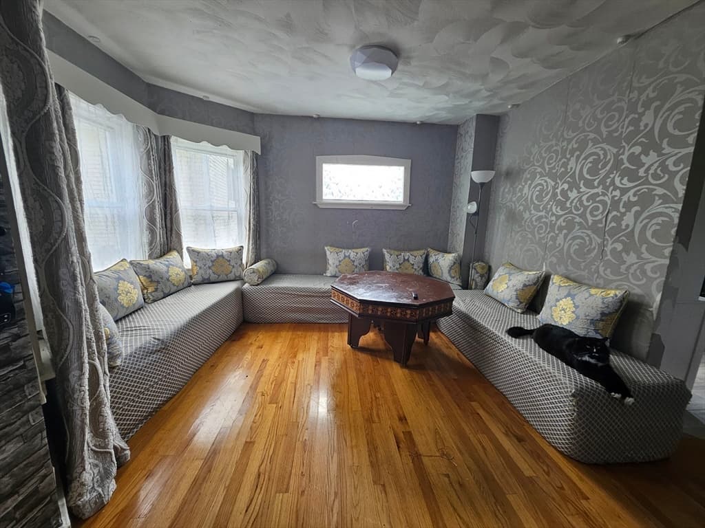 30 Clifton Ave., Lynn MA 01902 photo 2