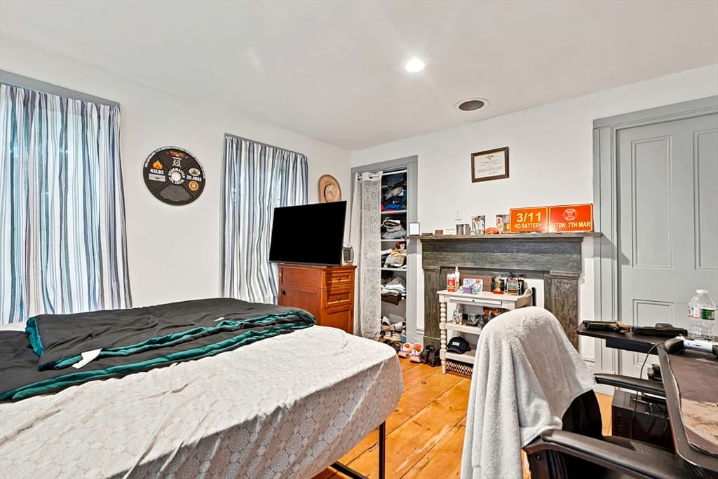 Single Family Residence at 34 George Street, Mendon MA 01756, Mendon, photo 17 of 34