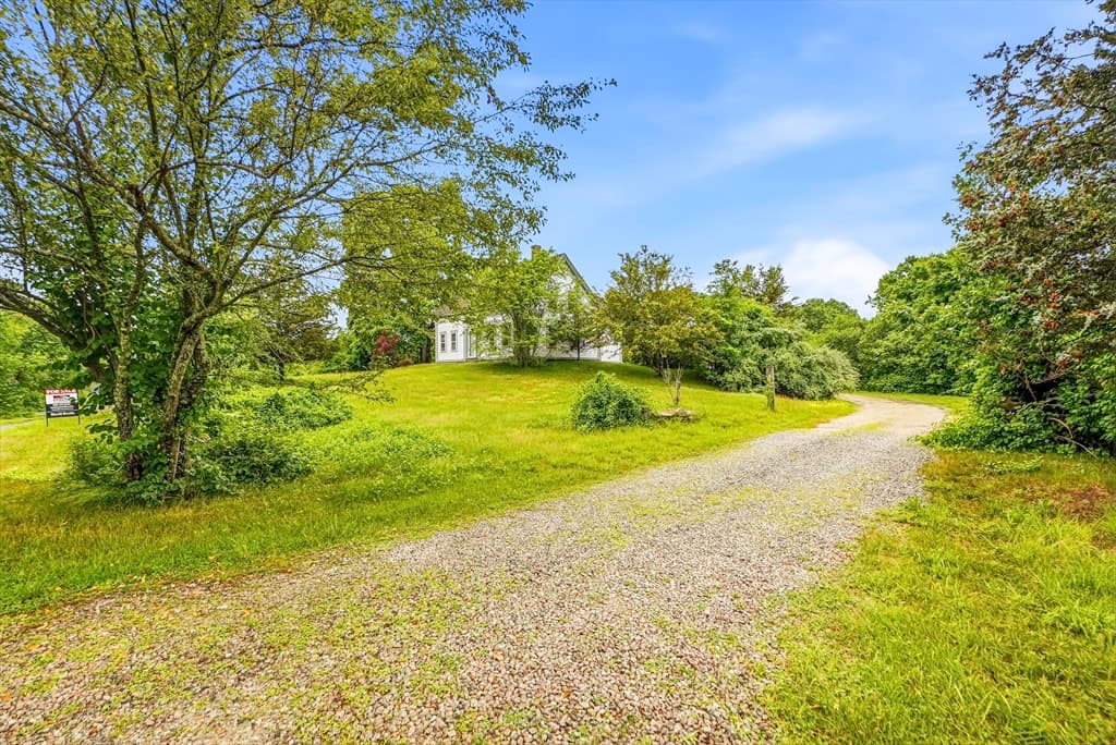 Single Family Residence at 34 George Street, Mendon MA 01756, Mendon, photo 3 of 34