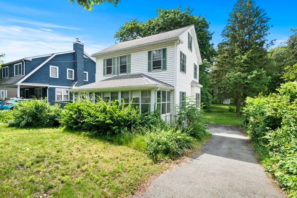 242 Lincoln Street, Lexington MA 02421 photo 3