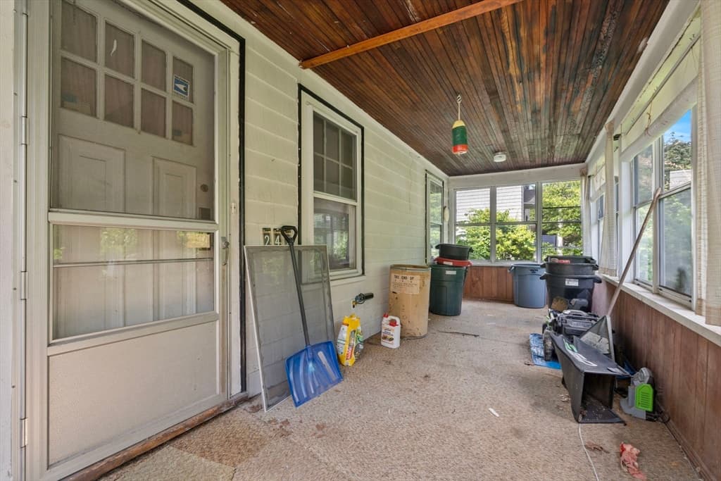 242 Lincoln Street, Lexington MA 02421 photo 4