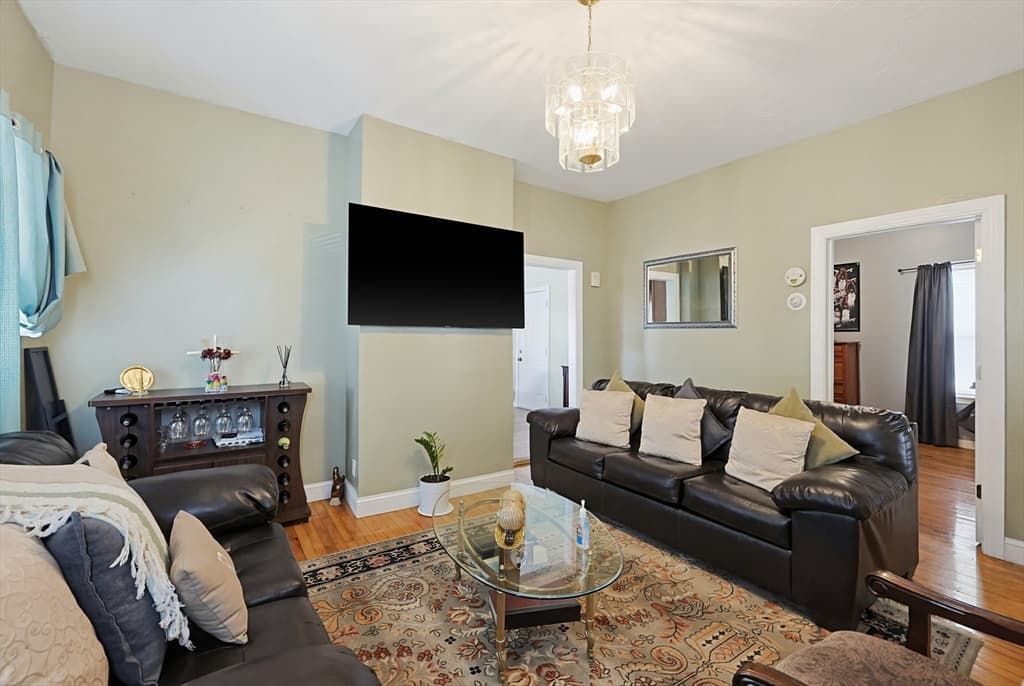 3 Family at 18 Washburn Ave, Brockton MA 02301, photo 11 of 42