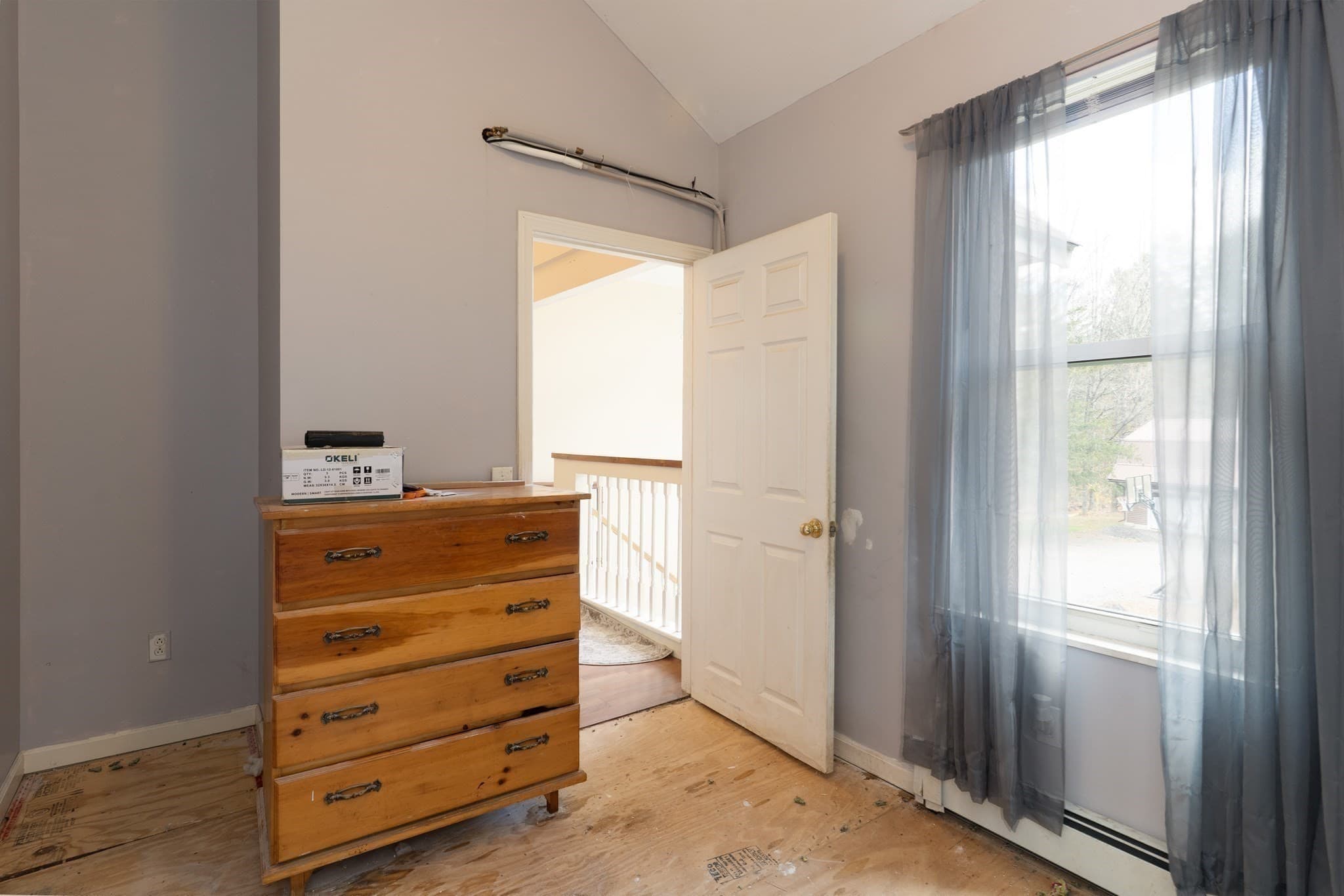 Single Family Residence at 68 Lyon Rd, West Brookfield MA 01585, photo 8 of 40