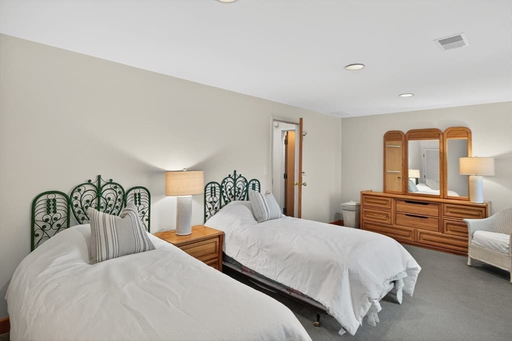 15 Hedge Lane, Falmouth MA 02540 photo 31
