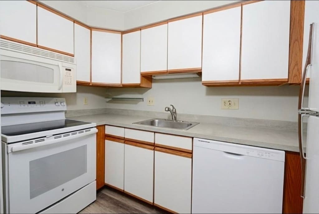 325 Plantation St # 213, Worcester MA 01604 photo 10