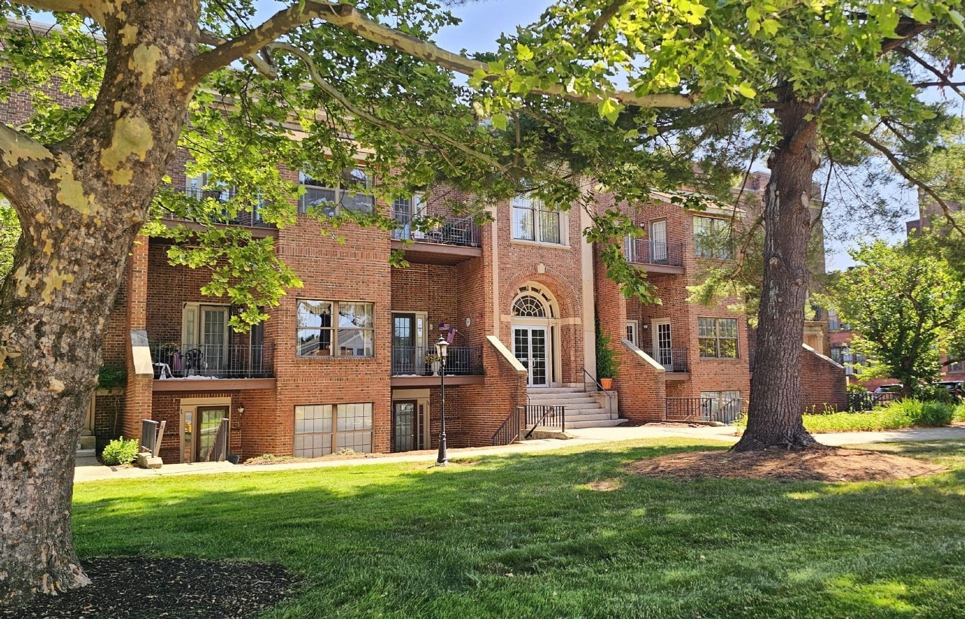 Condominium at 325 Plantation St # 213, Worcester MA 01604, photo 14 of 18