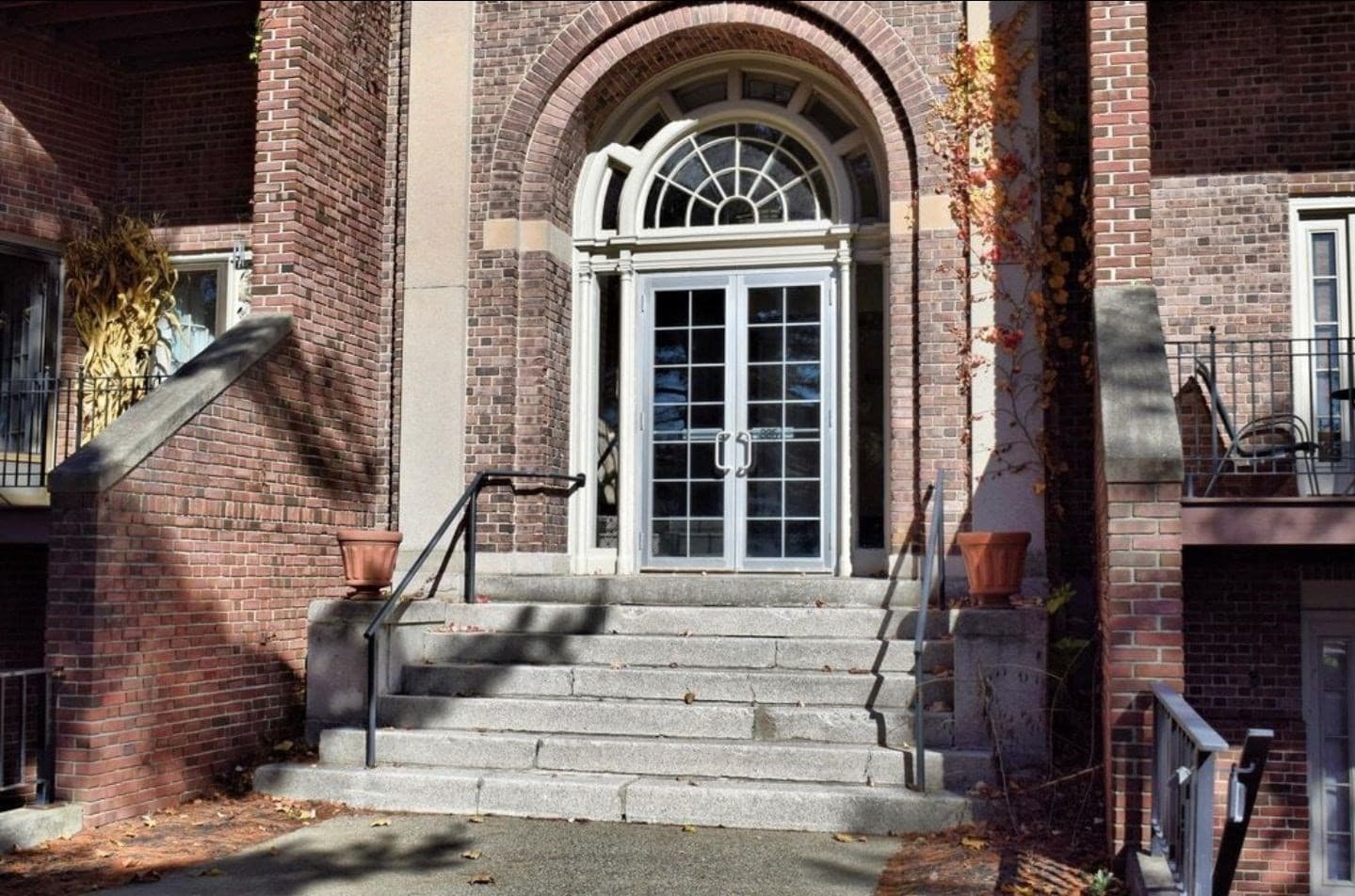 Condominium at 325 Plantation St # 213, Worcester MA 01604, photo 15 of 18