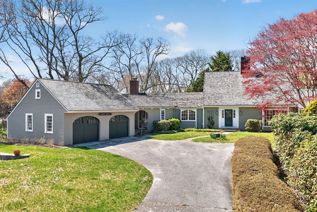 23 Antioch Road, Falmouth MA 02540