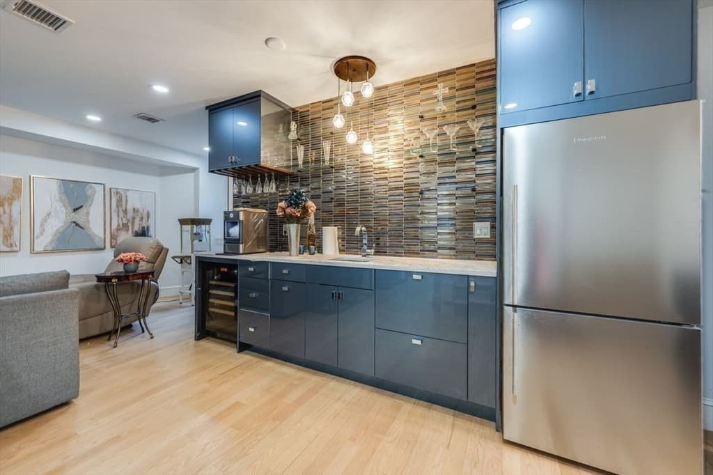 Single Family Residence at 84 Westbourne Terrace # 84, Brookline MA 02446, photo 22 of 29