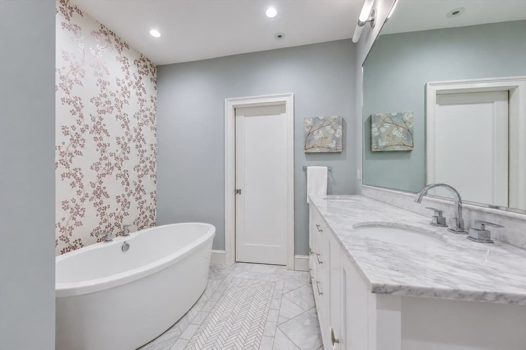 Single Family Residence at 84 Westbourne Terrace # 84, Brookline MA 02446, photo 14 of 29