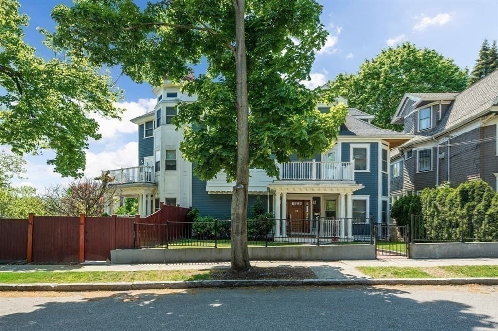 Single Family Residence at 84 Westbourne Terrace # 84, Brookline MA 02446, photo 25 of 29