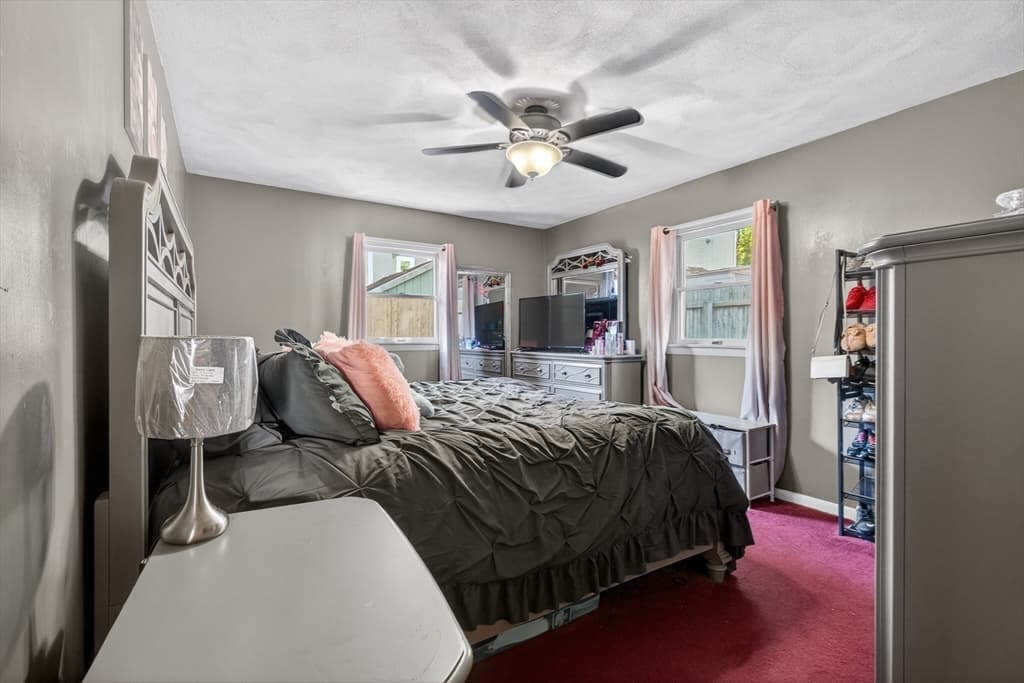 157 Maplewood Ave, Gloucester MA 01930 photo 16