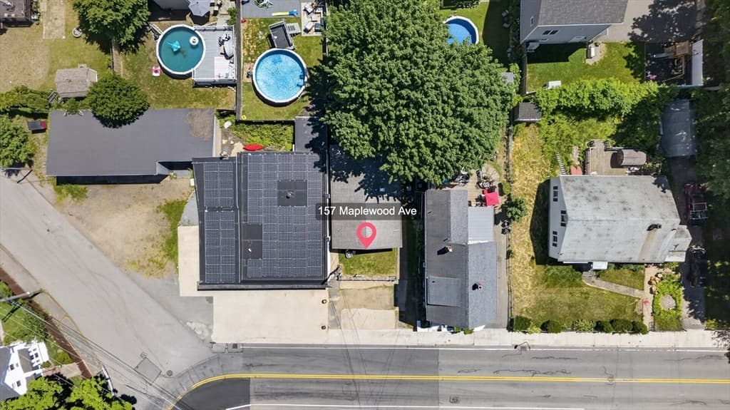 157 Maplewood Ave, Gloucester MA 01930 photo 7