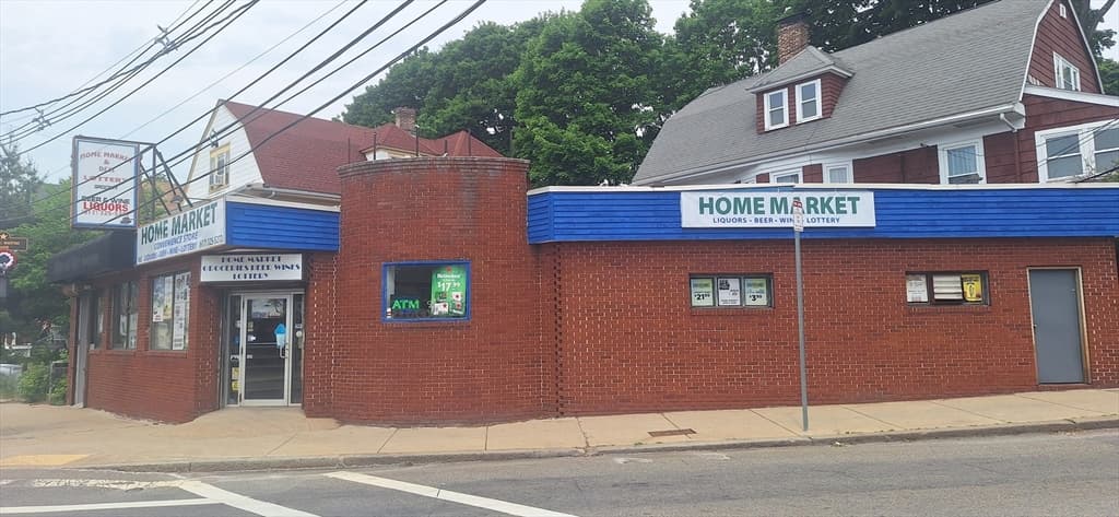 165 Belgrade Avenue, Boston MA 02131