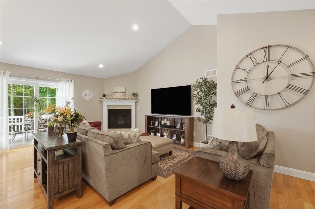 1001 Bayberry Drive, Dighton MA 02715 photo 10