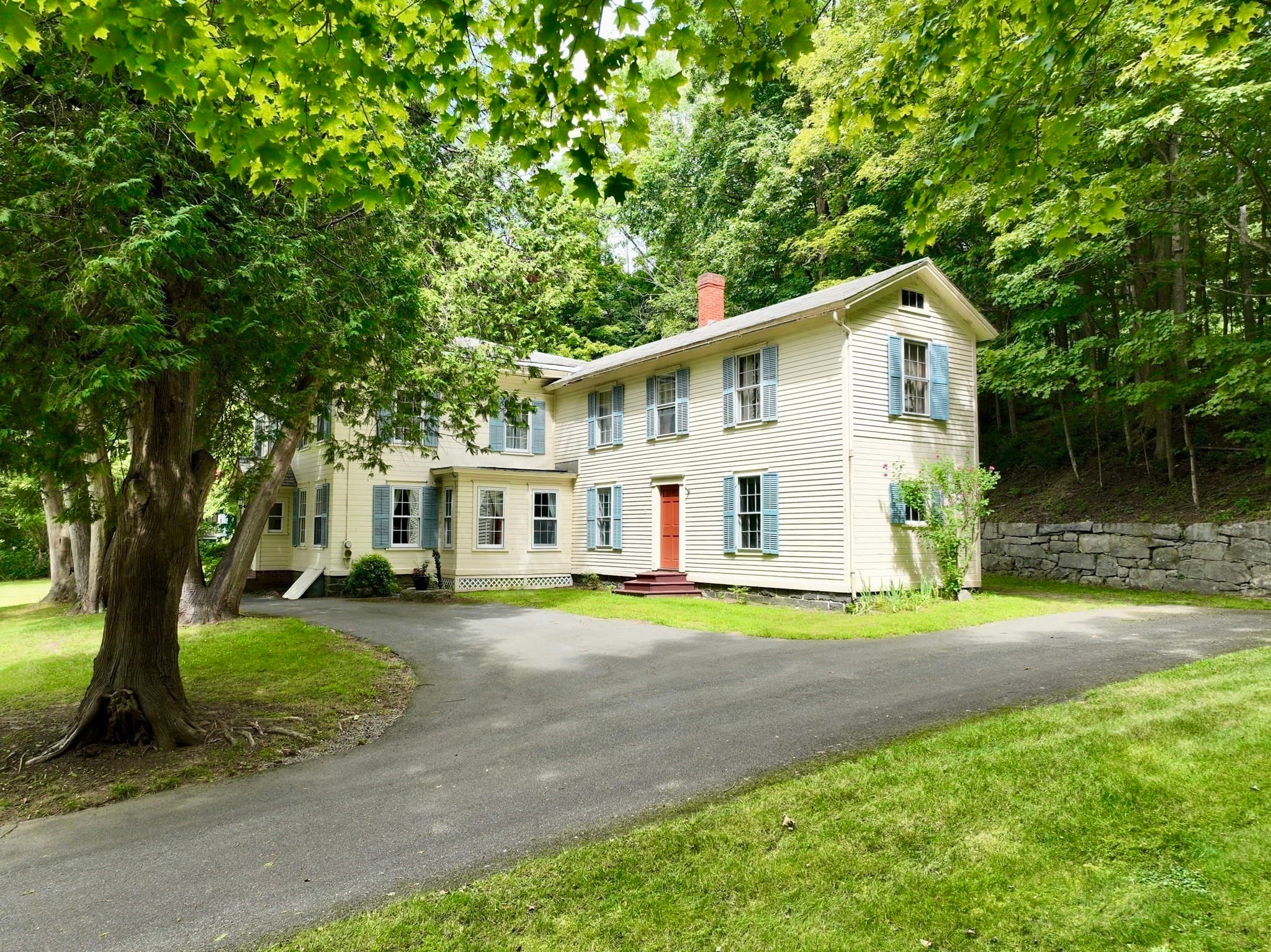 Single Family Residence at 19 S Maple St, Shelburne MA 01370, Shelburne, photo 4 of 42